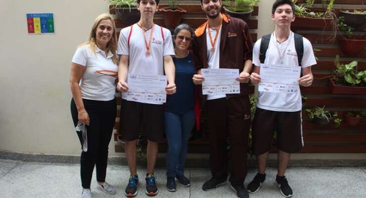  Alunos medalhistas da O.B.A 2022